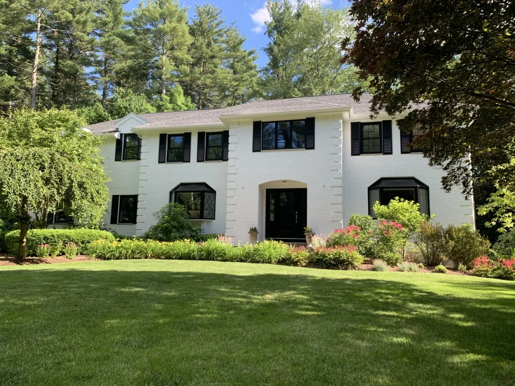 exterior painting Lexington Massachusetts