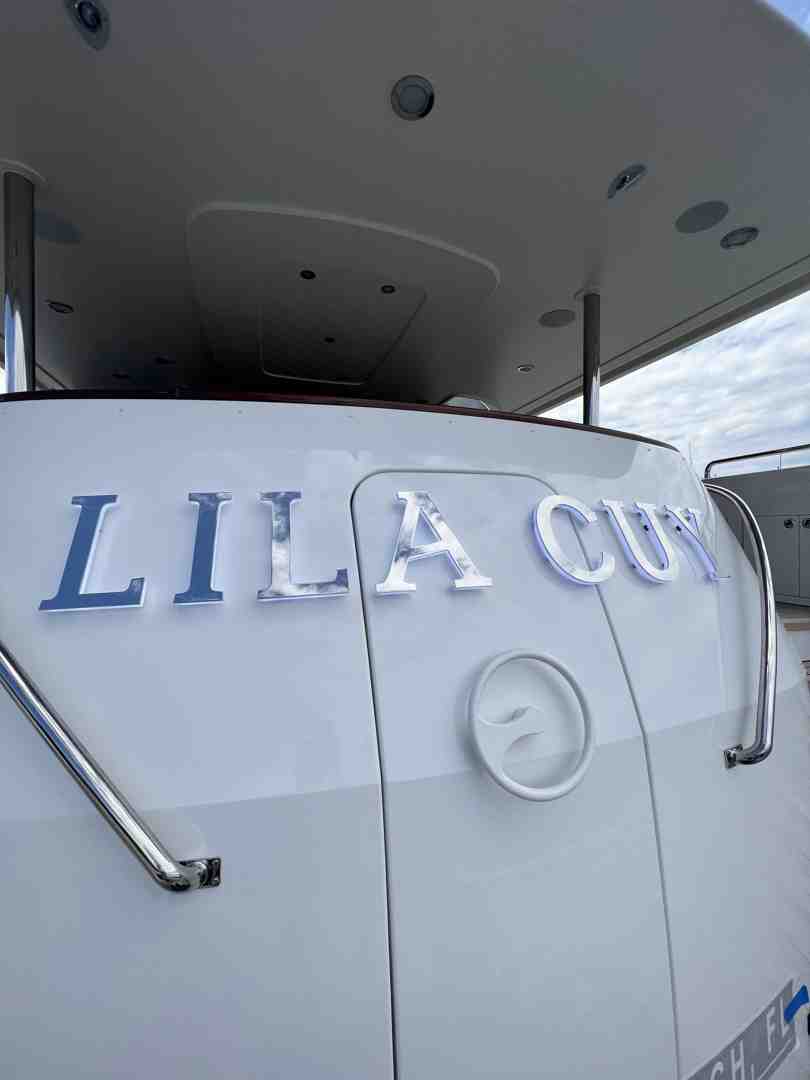 illuminated yacht signs