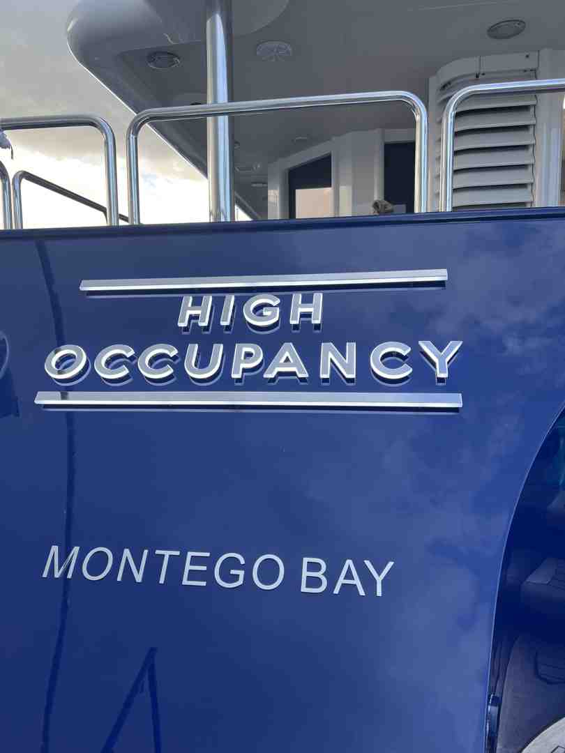 illuminated boat names