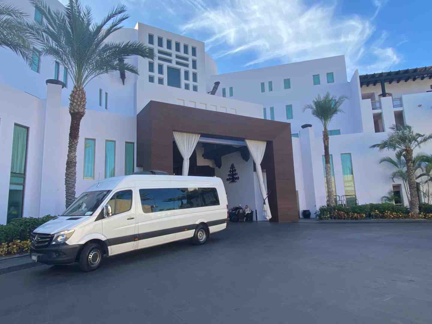 modern SJD Taxi shuttle van - todos santos to cabo airport modern SJD Taxi shuttle van - todos santos to cabo airport