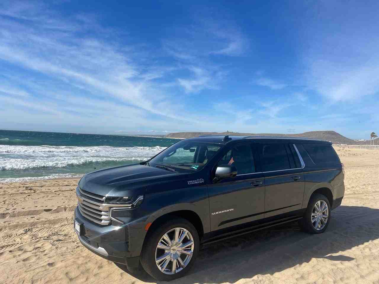luxury SUV airport transfer - cabo san lucas vacation homes