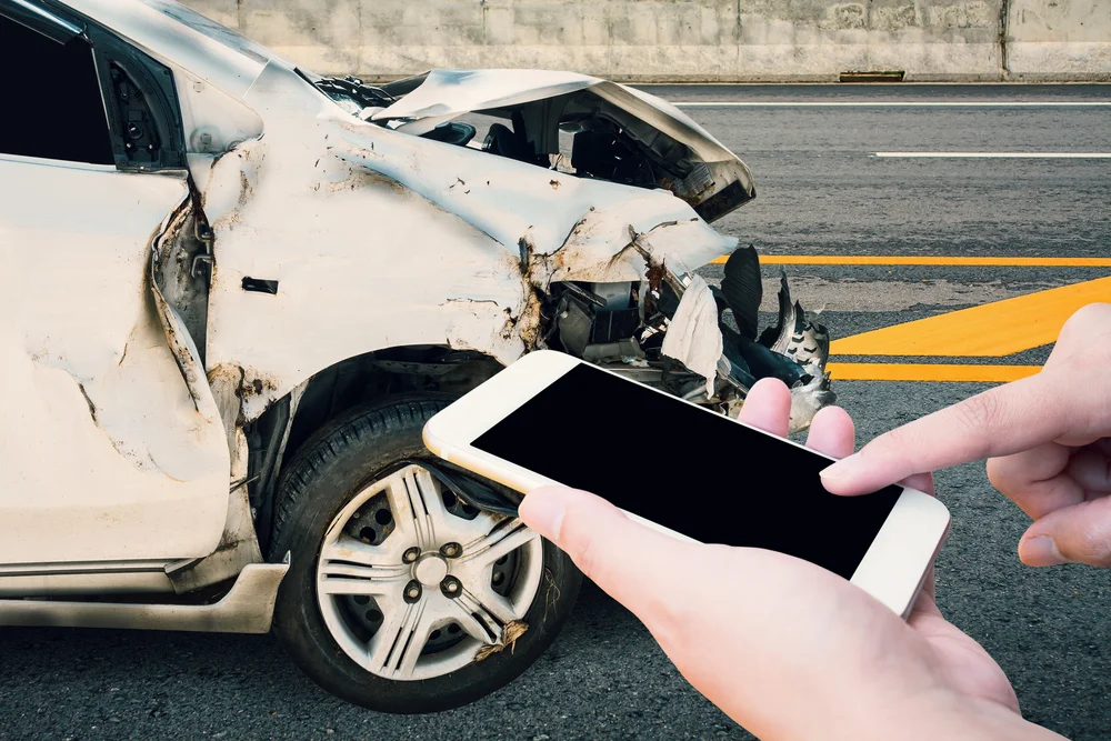 Documenting a Houston car accident scene safely Documenting a Houston car accident scene safely