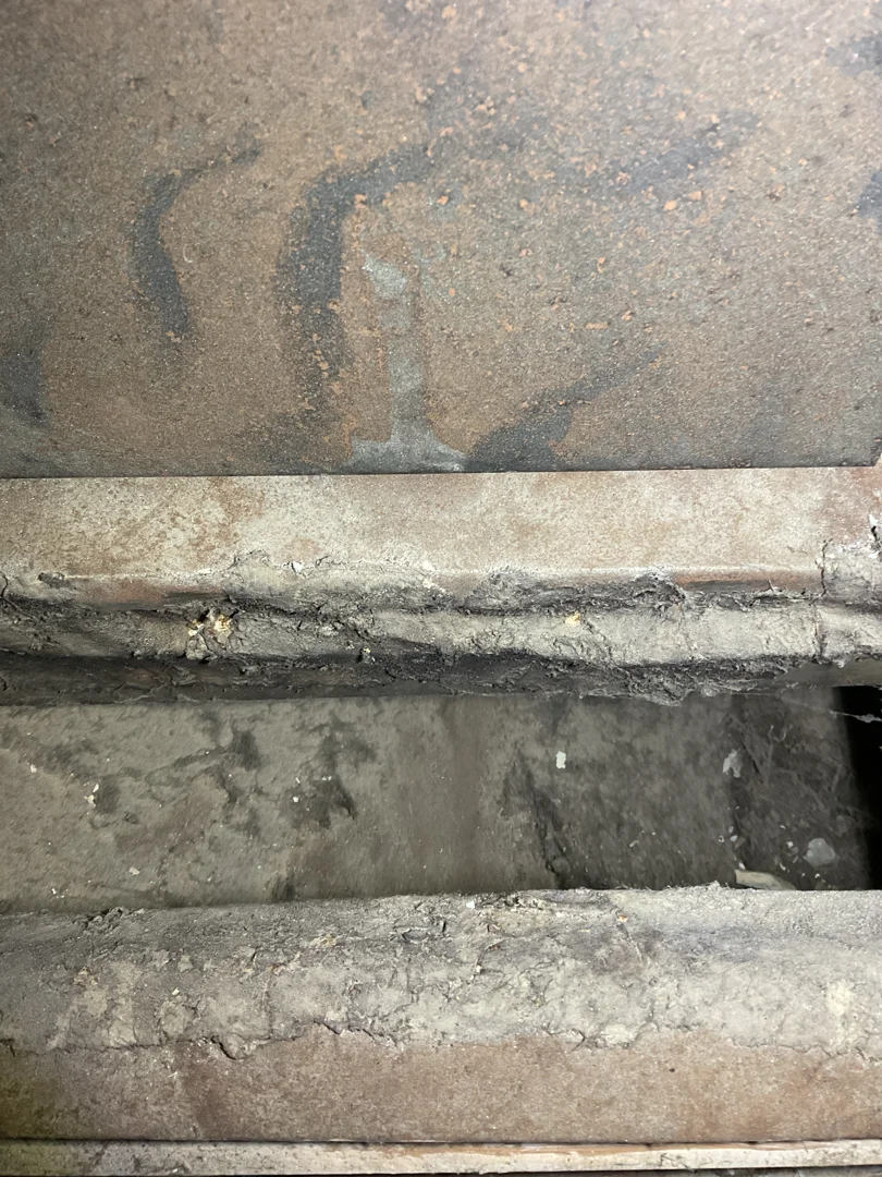 Wildfire smoke particles entering a home through window gaps Wildfire smoke particles entering a home through window gaps