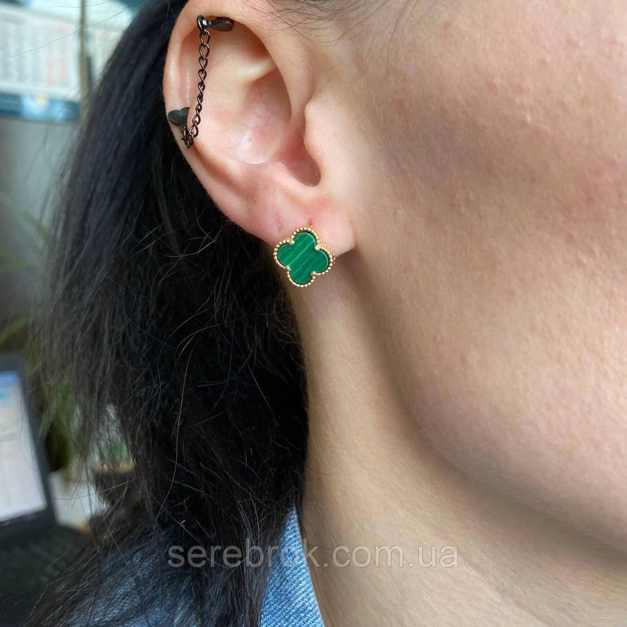 Серьги Green Clover с малахитом, детальный вид
