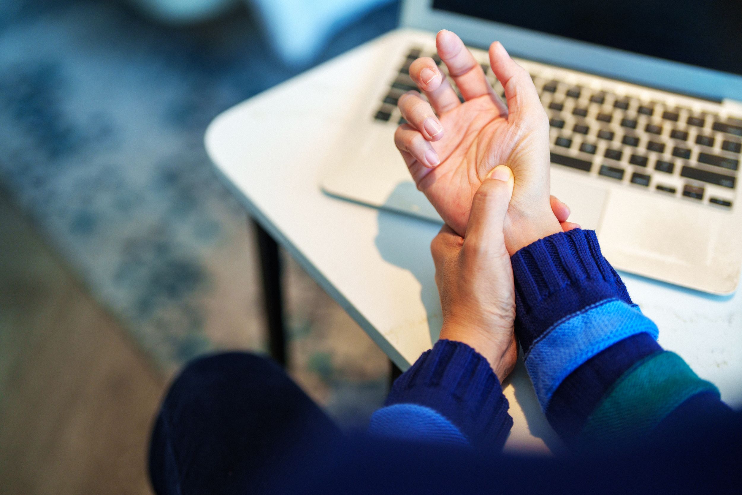 French Startup Uses Special Polymers to Better Help Nerves Heal