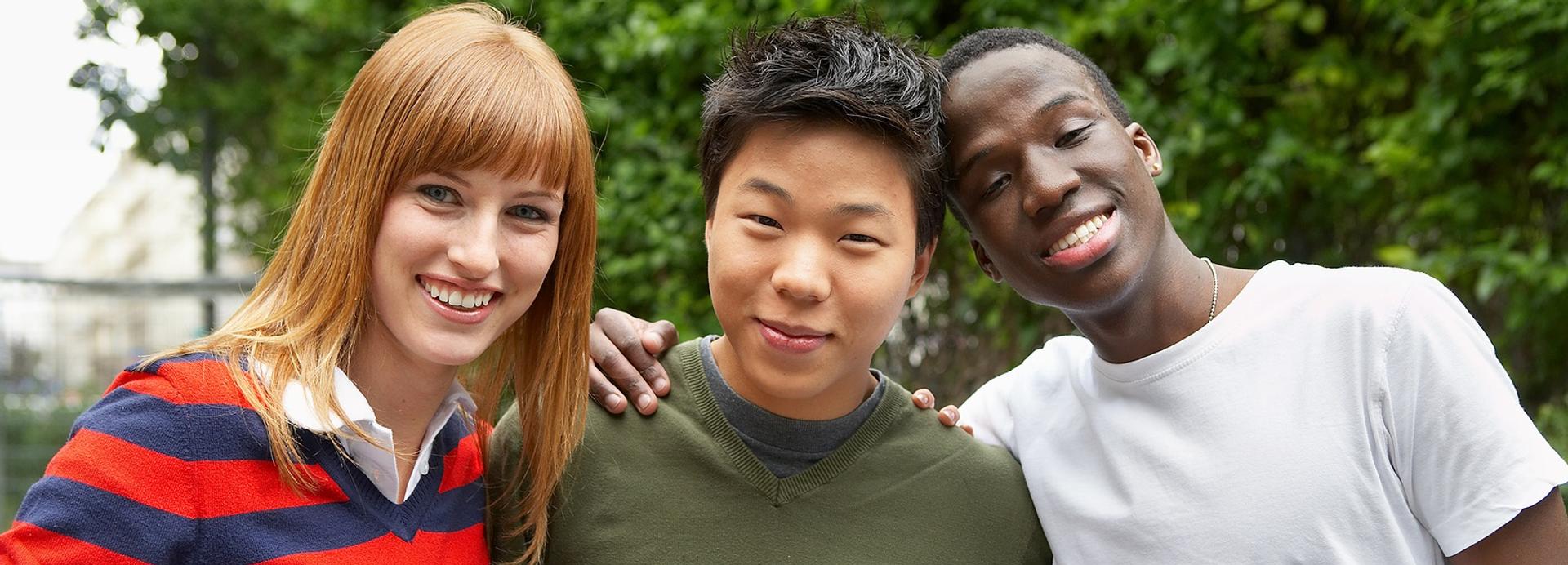 https://storage.googleapis.com/aims-edu/images/000/000/100/lead/International_students_banner.jpg