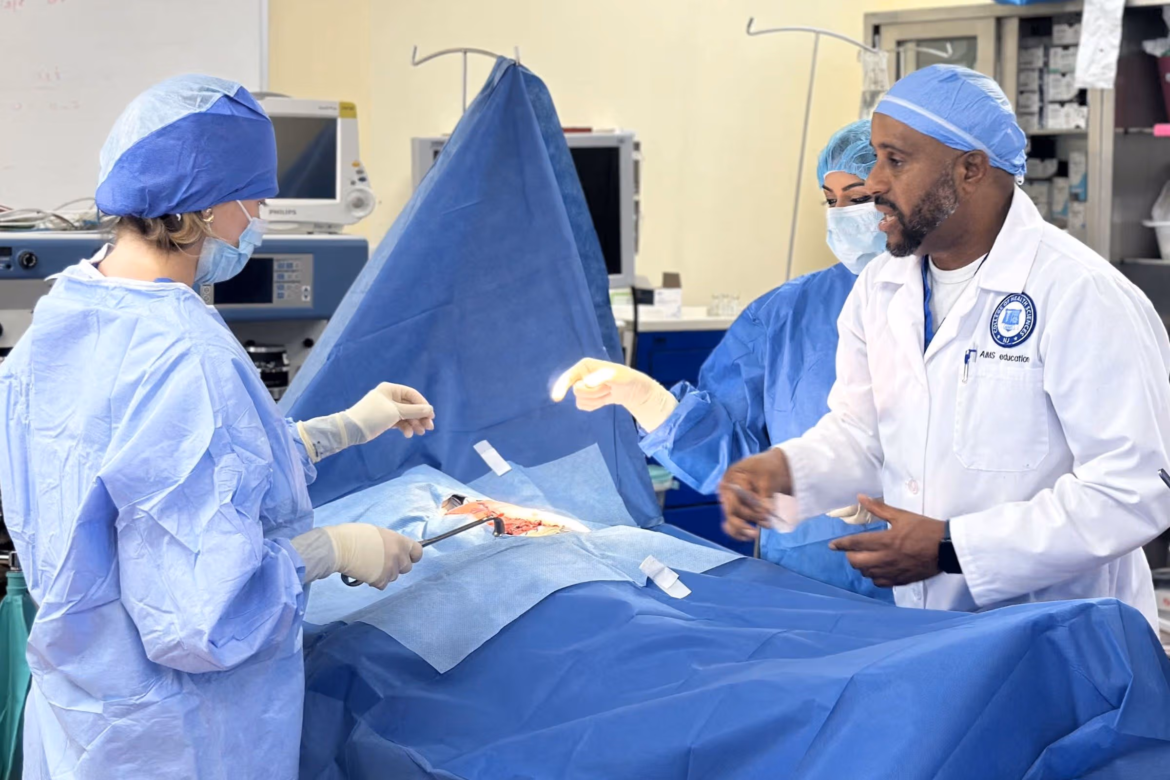 AIMS Surgical Tech students training in surgical lab