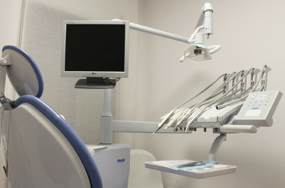 dental assistant