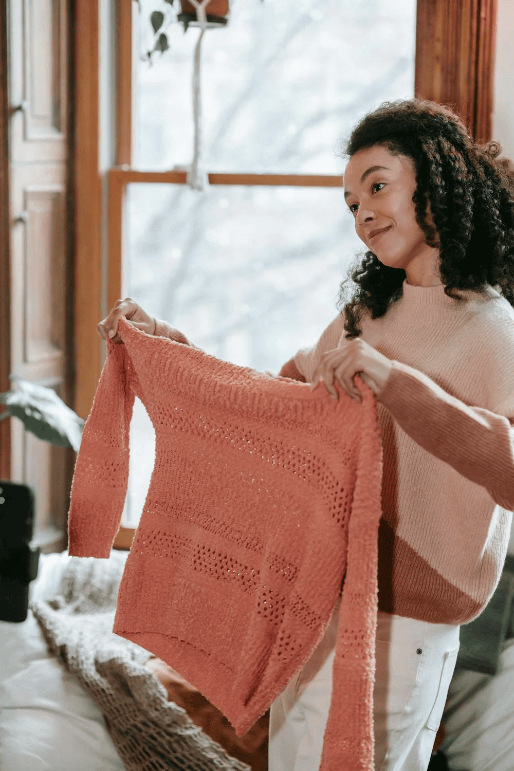 How to Send Products to Influencers: Gifting Campaigns Guide