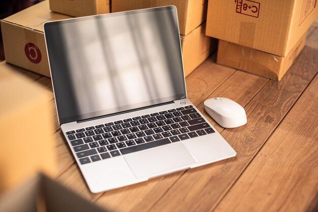 It Computer Return Graphics Simplifying Laptop Returns in Remote Work (2026 Guide)