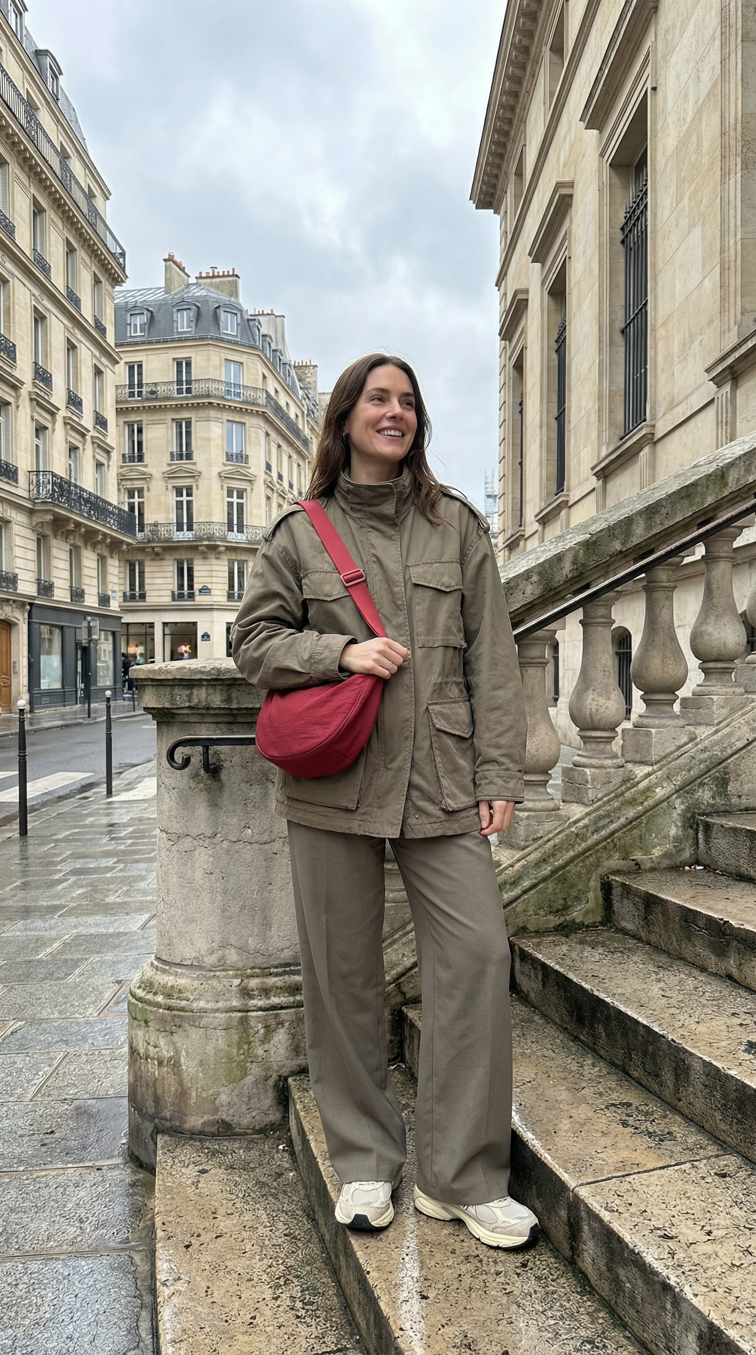 AI product shot of Mini Borsa a Tracolla Rotonda