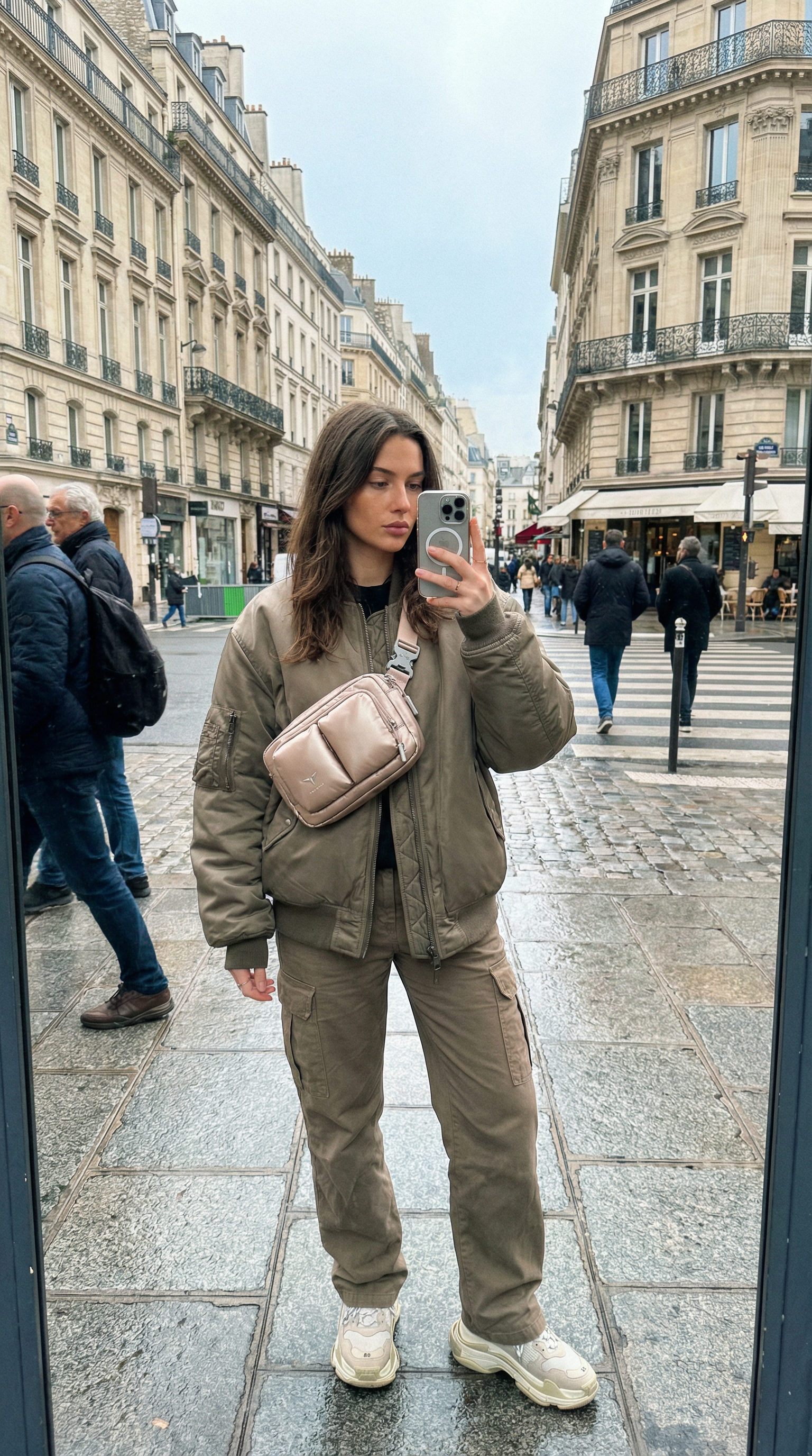 AI product shot of Tesport Cloud™ Crossbody Belt Bag