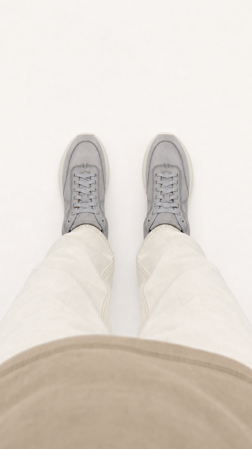 AI product shot of The Manhattan City Runner - Mineral Grey
