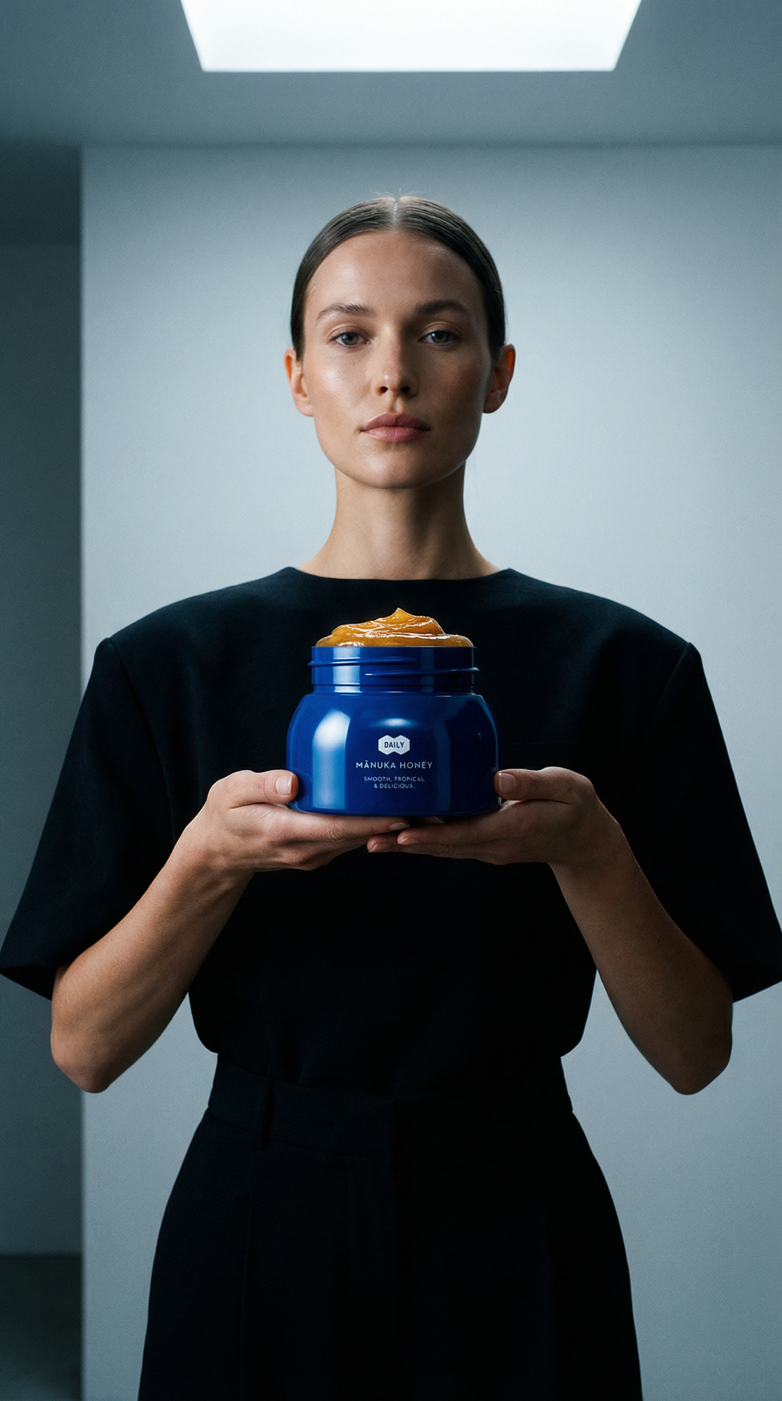 AI product shot of Manuka Honey Daily MGO 400+