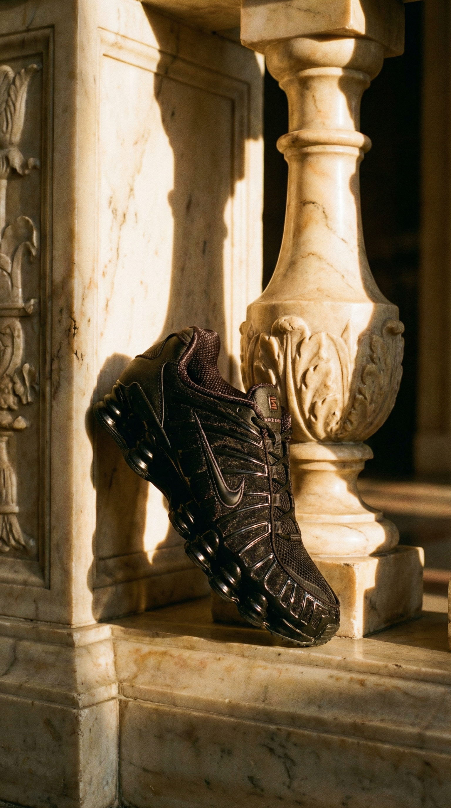 AI product shot of Shox TL (GS)