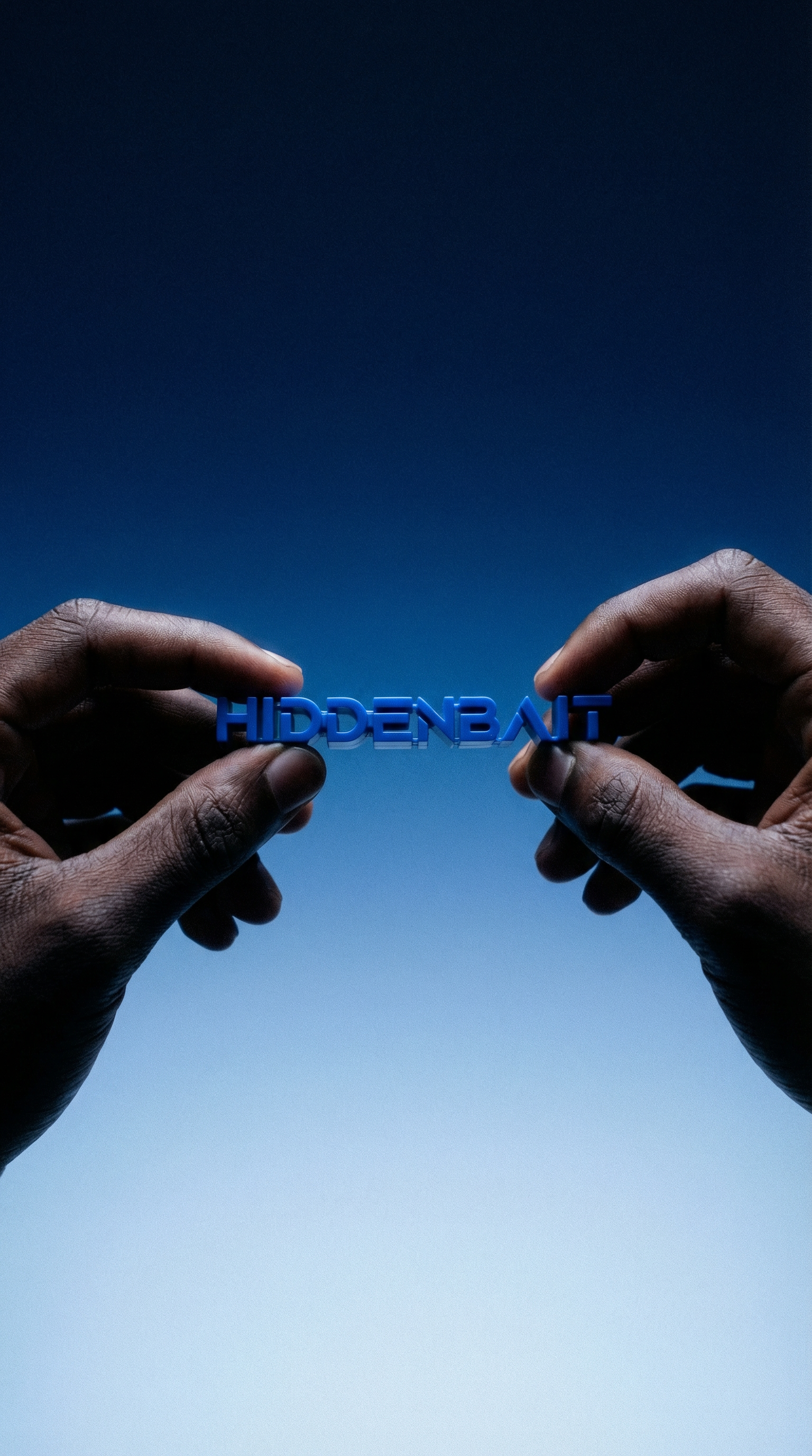 AI product shot of 히든베이트 팔라스 호그웜 배스웜 배스루어 소프트베이트 H001 DARK BLACK, 9.5cm