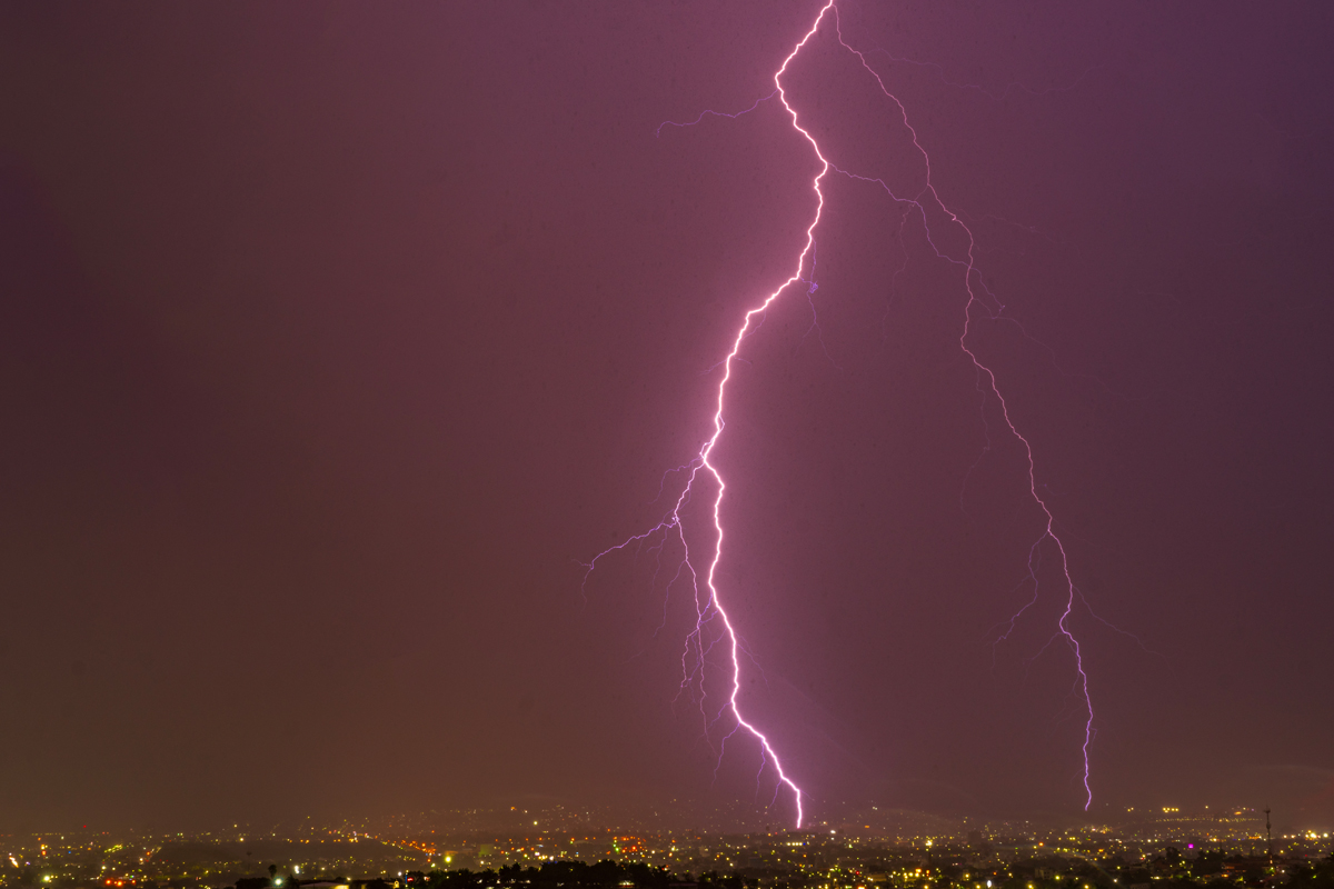 Bolt landing in Downtown Culiaca, Sinaloa