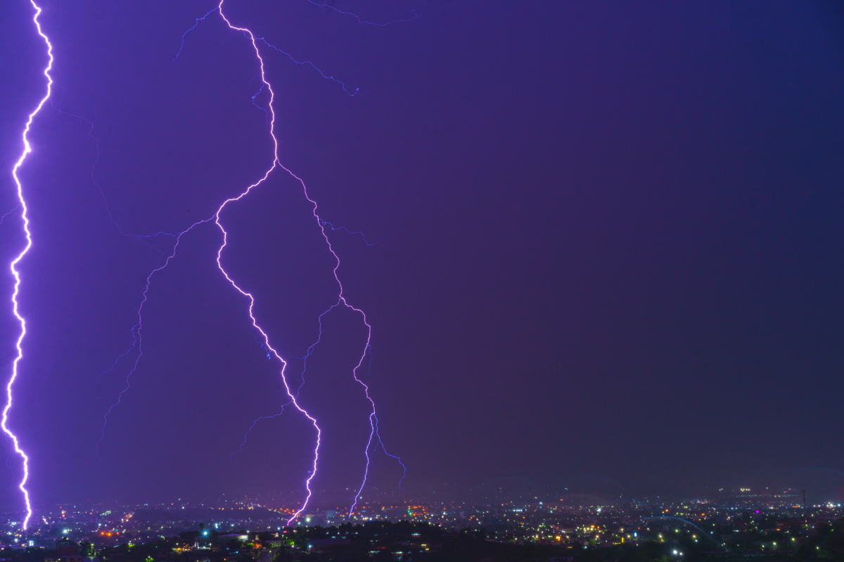 Bolt landing in Downtown Culiaca, Sinaloa