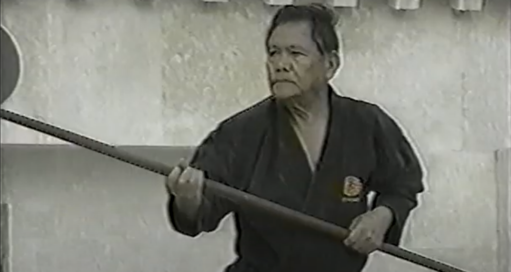 Matayoshi Kobudo é um sistema tradicional de artes marciais de Okinawa.