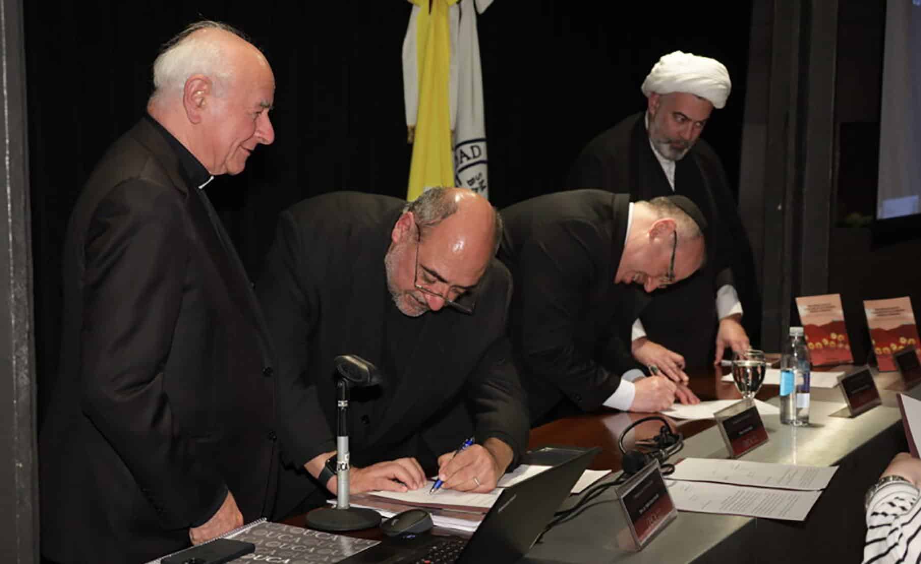 Reunión interreligiosa