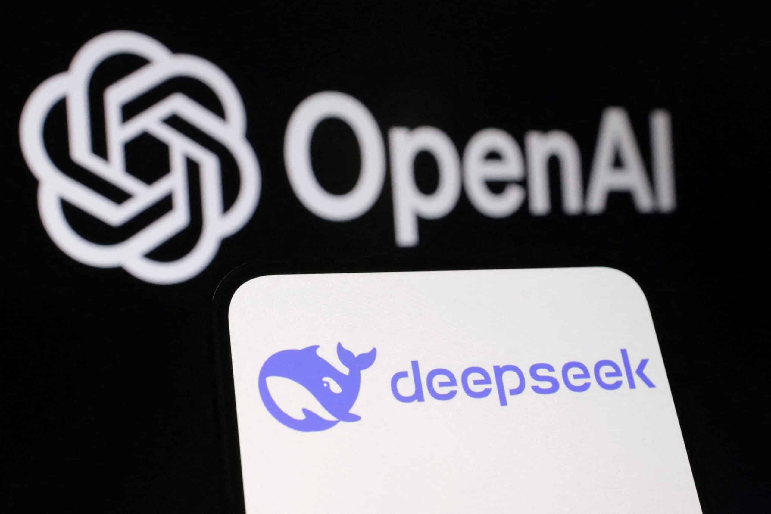 Comparativo logotipos DeepSeek y OpenAI