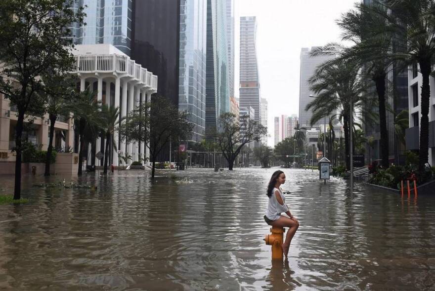 Inundaciones en zona urbana de Miami