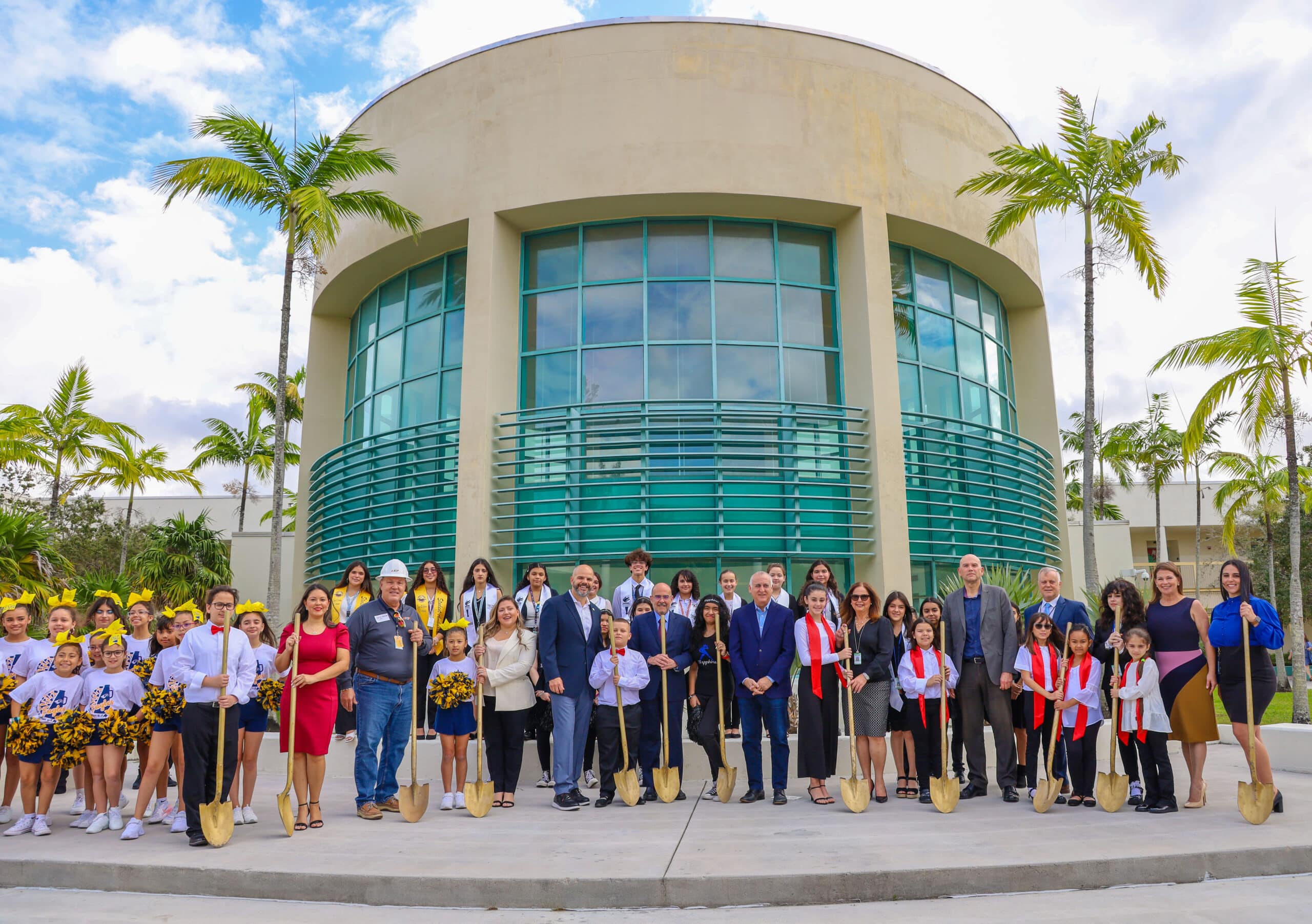 Ceremonia educativa en Miami-Dade