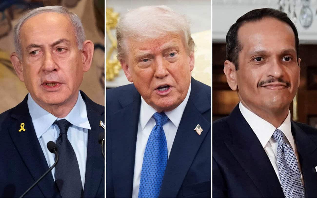 Tres hombres en traje durante reuni&oacute;n diplom&aacute;tica