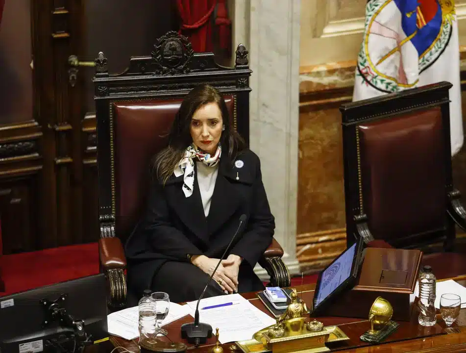 Victoria Villarruel en sesión del Senado