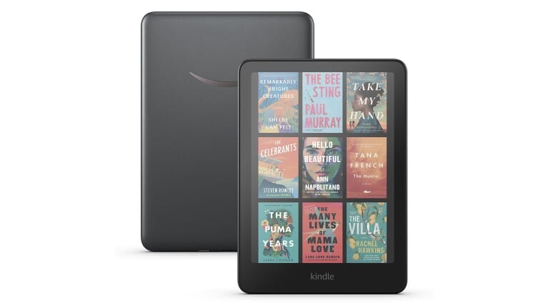 Kindle Colorsoft en entorno minimalista