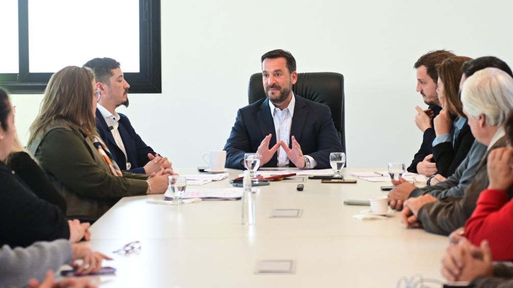 Ariel Sujarchuk en conferencia sobre proyectos de ley