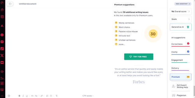 Detalle de la interfaz con sugerencias de escritura y detección de problemas