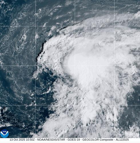 Sistema de tormenta tropical Lorenzo en el Atl&aacute;ntico