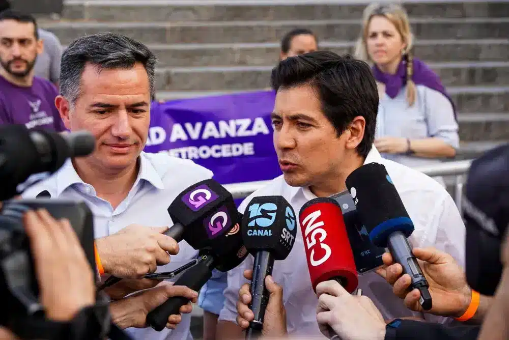 Contexto político de Gonzalo Roca con medios de comunicación