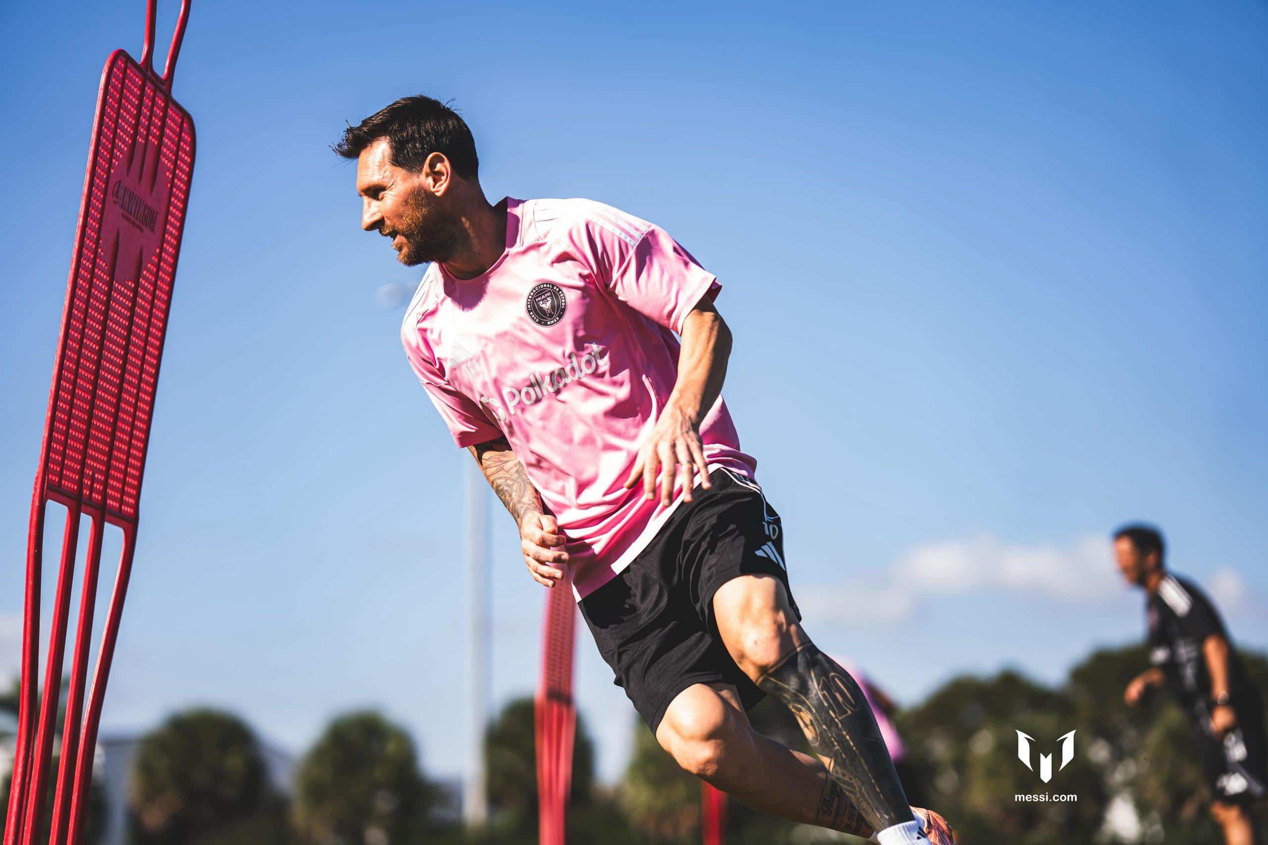 Jugador del Inter Miami CF entrenando para la final de conferencia