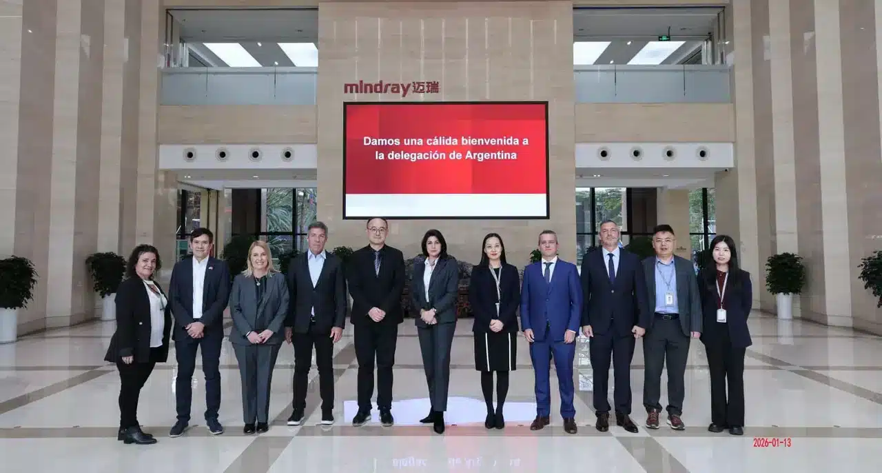 Delegación argentina en China con mensaje de bienvenida