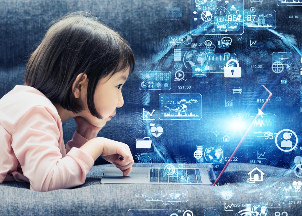 Niña utilizando laptop con gráficos de datos de IA