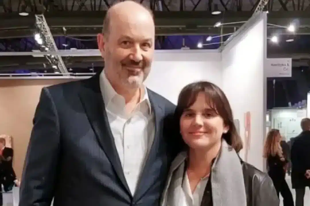 Representación del expediente y documentos ocultos en el caso Sturzegate