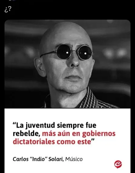 Imagen del Indio Solari con gafas de sol junto a la cita falsa difundida por Manuel Adorni