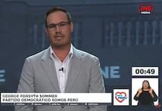 George Forsyth hablando en el debate presidencial sobre energ&iacute;a