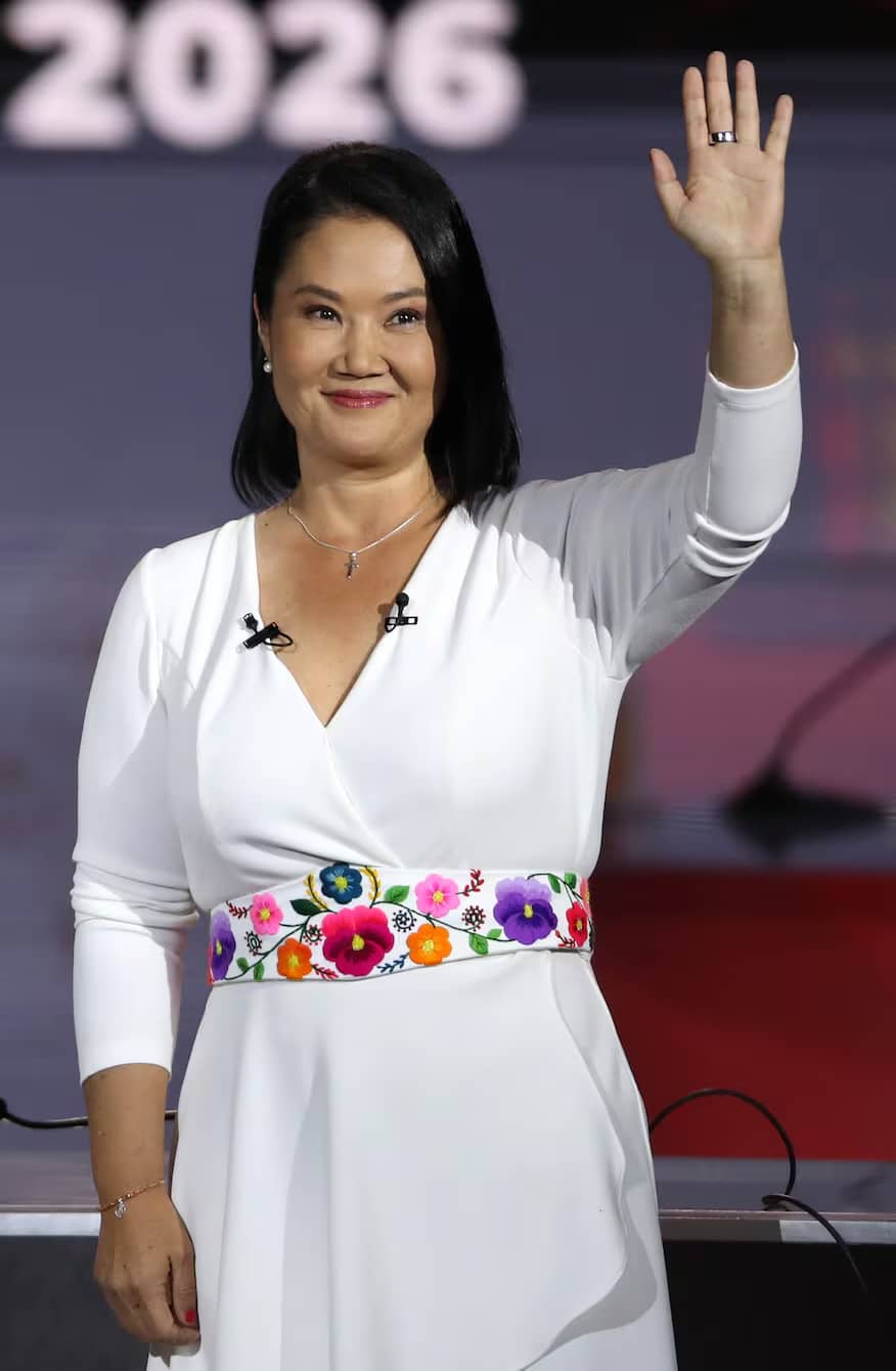 Keiko Fujimori agradeciendo respaldo de expresidentes iberoamericanos