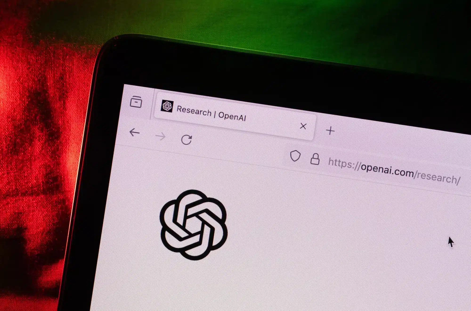 Dispositivo mostrando la página de investigación de OpenAI