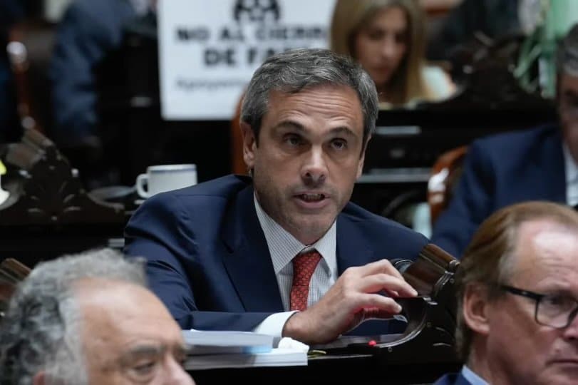 Guillermo Michel en un entorno legislativo
