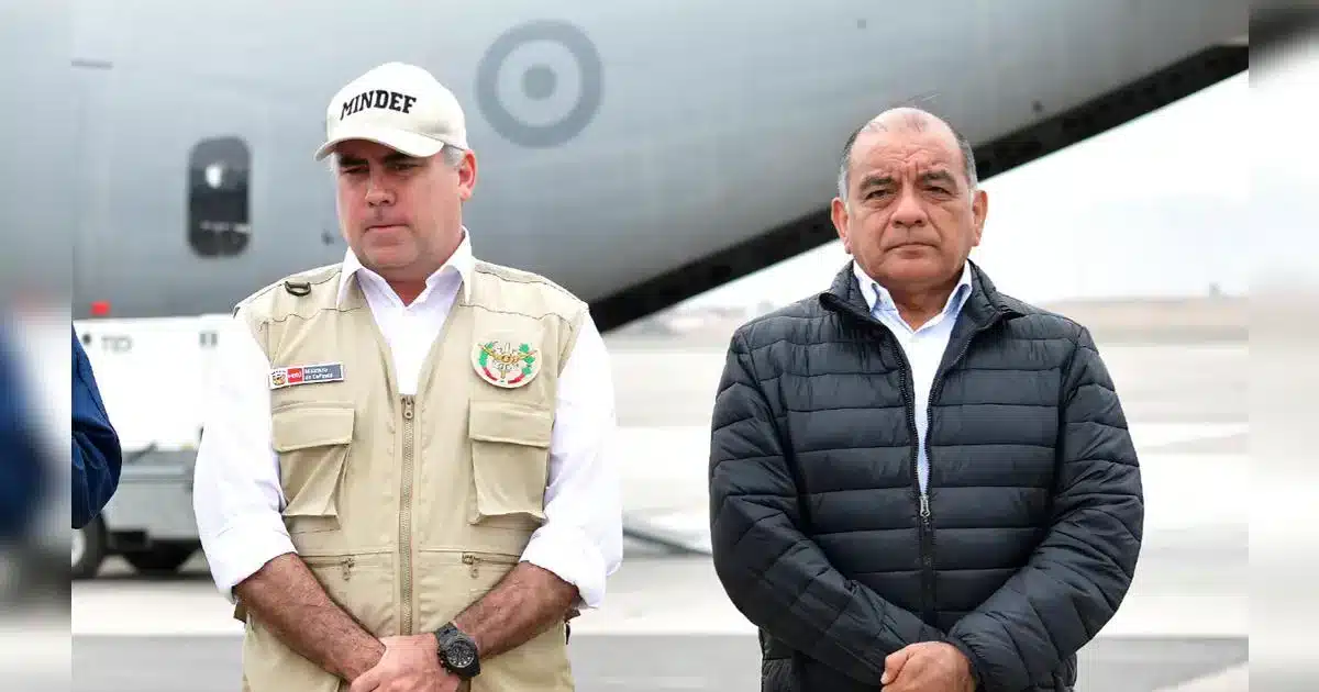 Ministro de Defensa y ministro del Interior citados por la Comisión de Defensa del Senado