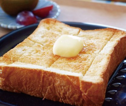 ทาโนจิริโทสต์ ขนมปังปิ้งสูตรพิเศษ ที่กรอบนอกนุ่มใน