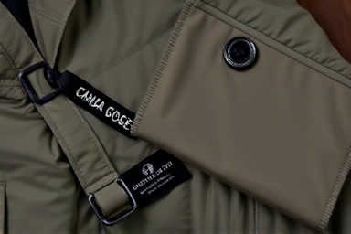Canada Goose Expedition parka details: zipper, label, fabric swatch