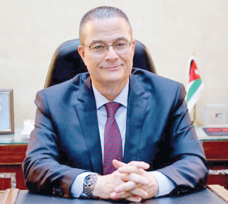 محافظ البنك المركزي الأردني الدكتور عادل شركس-(من المصدر)