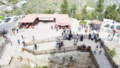 ساحة قلعة عجلون حيث تقام مهرجانات الربيع لتسويق المنتجات-(الغد)
