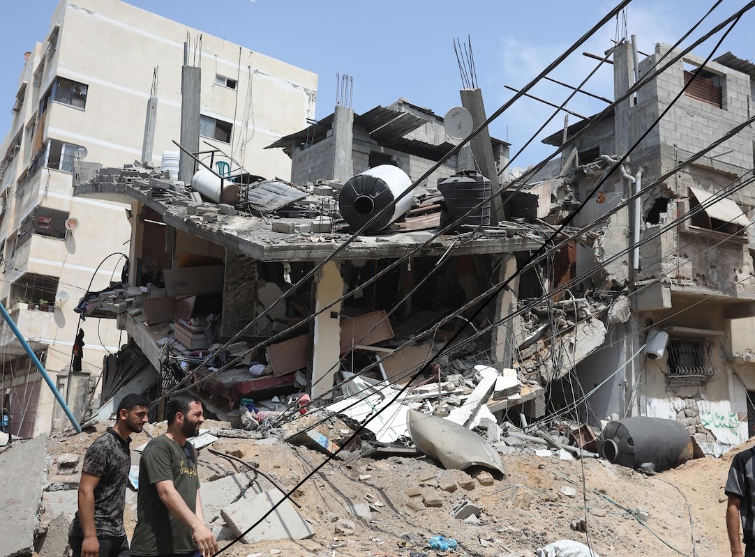 غزة.. 650 وحدة سكنية دمرت كليا أو جزئيا منذ بدء العدوان
