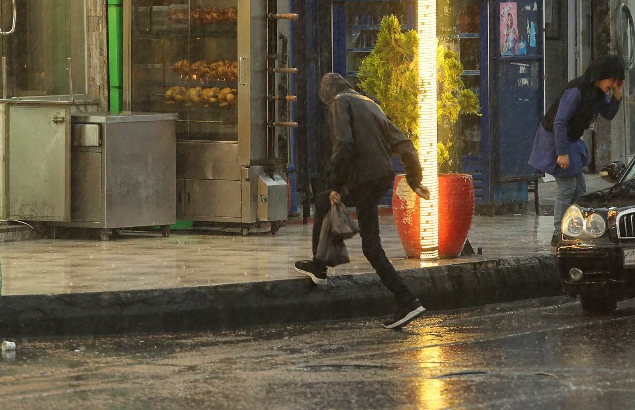 جانب من أجواء المنخفض الجوي الأخير في عمان- (تصوير: أمجد الطويل)